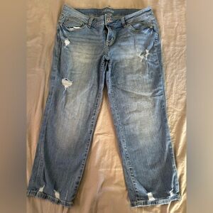 Maurice’s capris size 10